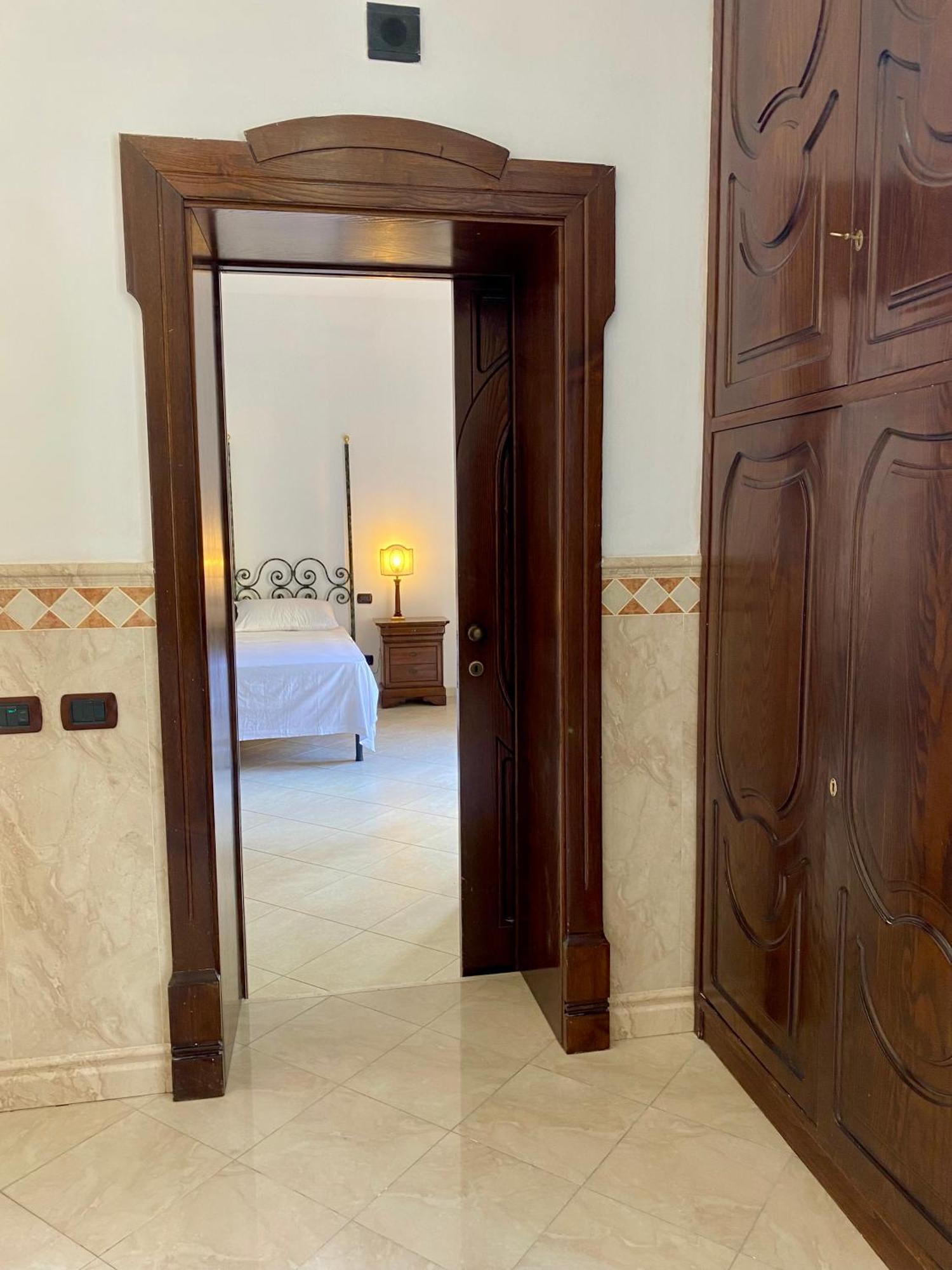 Guest house Matrimoniale Con Idromassaggio *